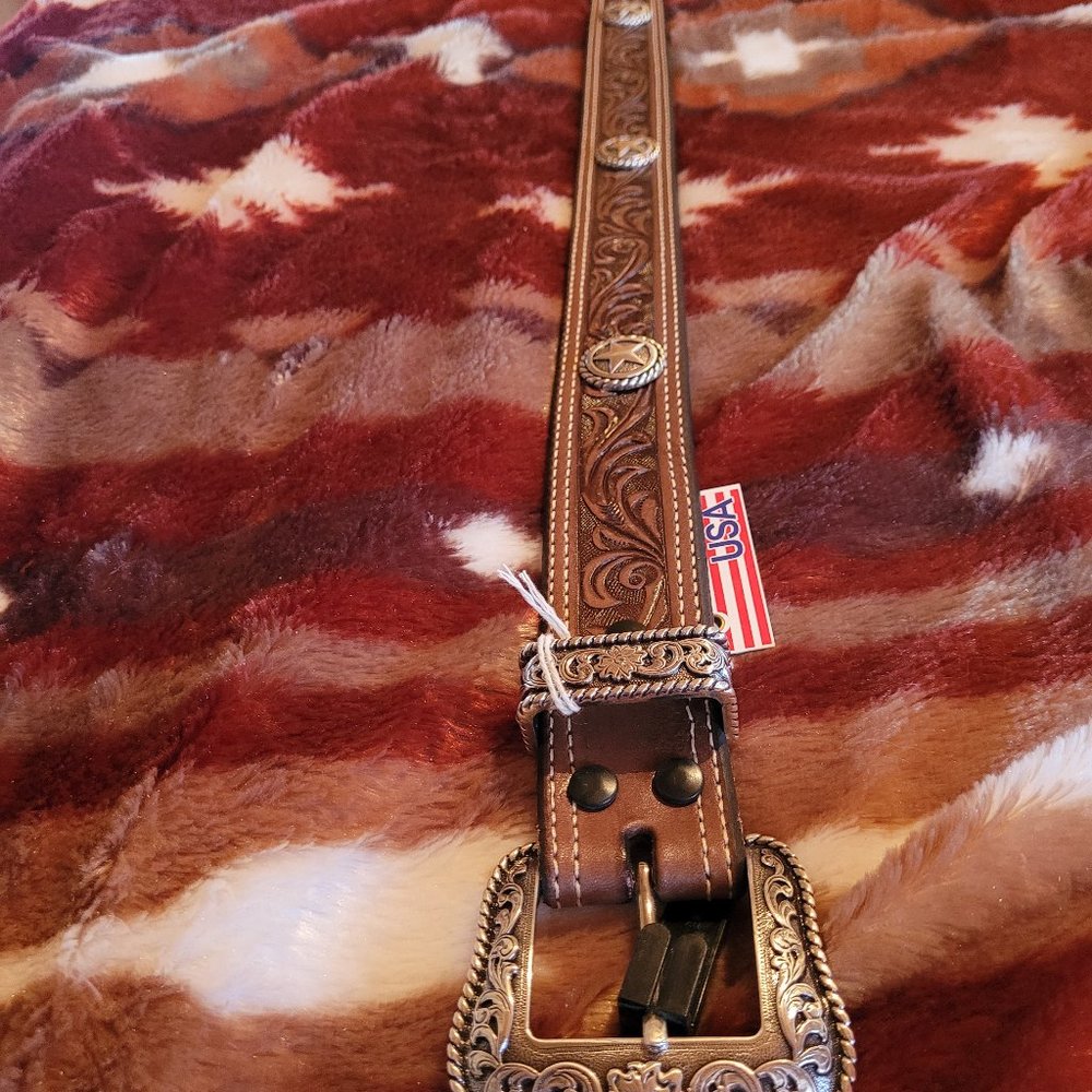 Nocona mens western belt size 38 brand new.